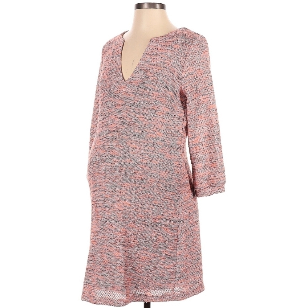 Maternal America Women's Maternity Bouclé Shift Dress size Medium Pink/Gray